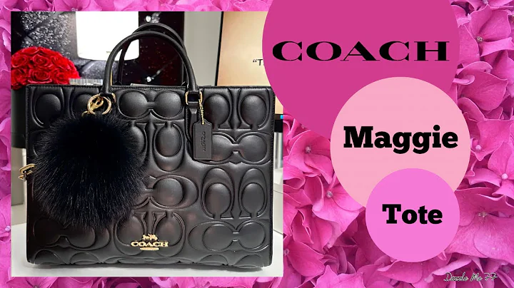 What’s in my bag? COACH Maggie Tote Black Signature Leather