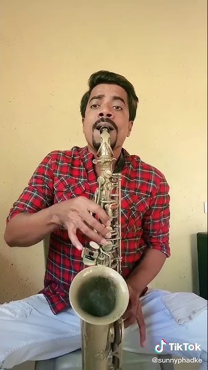 holi sax