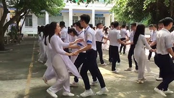 Thể Dục Giữa Giờ ( Nhảy ChaChaCha )-THPT Phan Châu Trinh