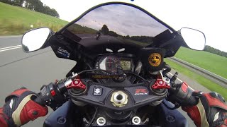 Suzuki GSX-R 1000 K6 VS. quick Yamaha YZF-R1 RN09 &quot;Widowmaker&quot; - flyby at 168mph/270km/h