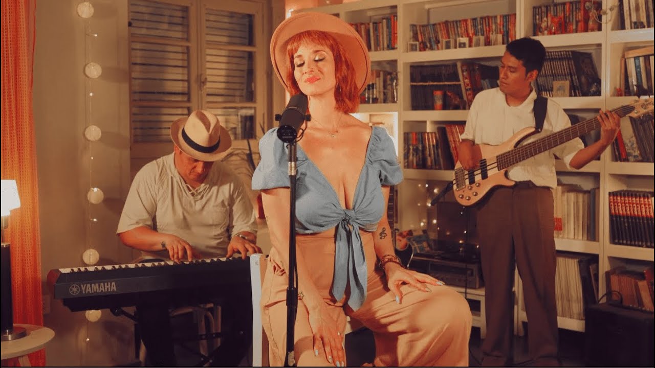 Marcela Manov - Mírame (Sesión acústica)