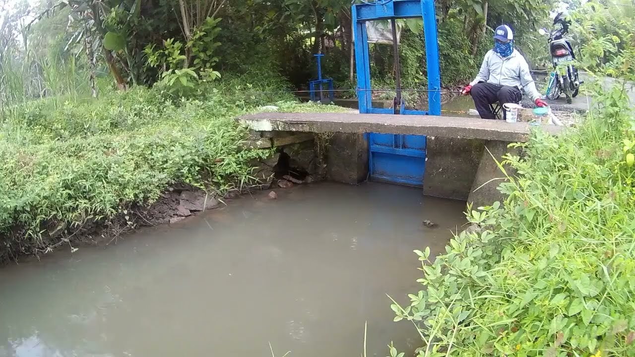 SELOKAN KECIL ISINYA GA KALENG KALENG!!