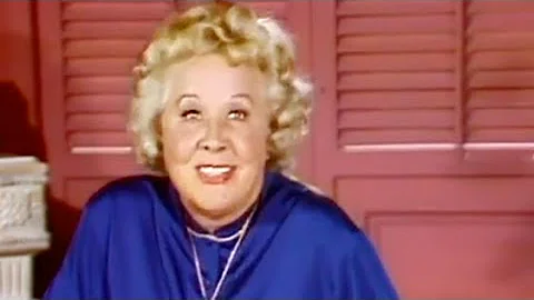 Ethel Loves Lucy - Vivian Vance salutes Lucille Ba...