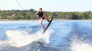 Melan Heelside Frontside 540 With Bob Sichel - Quick Clip