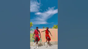 Watch Afrozig Dancing Wearing Maasai Clothes Pole Pole Sound Dance Polepole Viralsong Youtube 