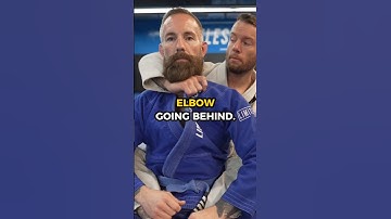 Important BOW & ARROW CHOKE detail 🙏 #bjj #brazilianjiujitsu #jiujitsu #grappling