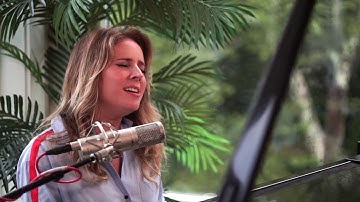 Lucie Silvas | Change My Mind (Live Performance)