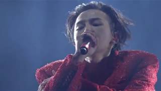 G-DRAGON(지드래곤) - SUPERSTAR (Live Broadcast Version) (ACT III : MOTTE in Seoul) chords