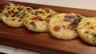 Yummy Garlic Butter Naan! No Yeast, No mixer needed and 5 Ingredients only ! Easiest Naan Recipe !