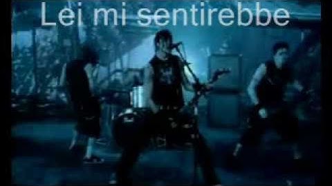 Bullet For My Valentine - Tears Don`t Fall [Official Video] Traduzione in Italiano