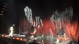 Download lagu Kita Alexander Dua lipa song Radical Optimism Tour 2025 zodiac