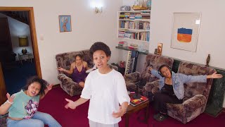Hanna Tough Crowd visualizer