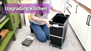 Kitchen upgrade: Pull-out garbage bin from SimpleHuman