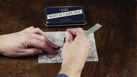 How To  Adjust Your Mesh Strap Length