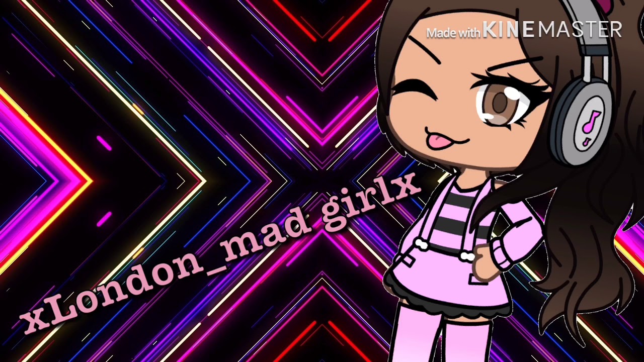 The Christmas singing performances - YouTube