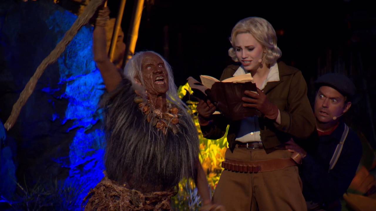 Skull Island: Reign of Kong Grand Opening Ceremony