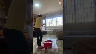Pagtiyagaan mo muna yang mop mo🤣#shortsfeed #shorts #cleaning #cleaningroutine