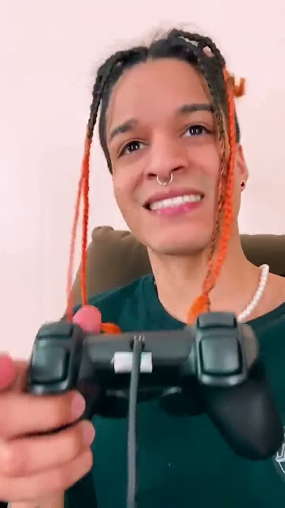 QUANDO VOCÊ GANHA UM PLAYSTATION