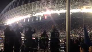 Fred Couples Raises the 12th Man Flag