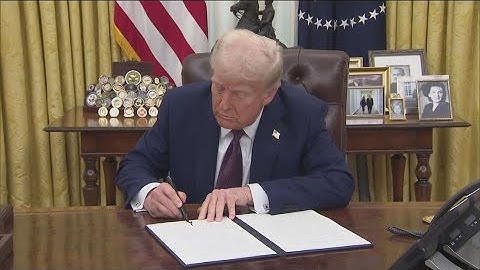 Trump signs order on MLK, JFK assassination records