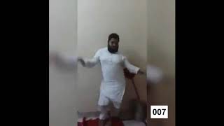 Fake Muslim Hujur Naked Dance