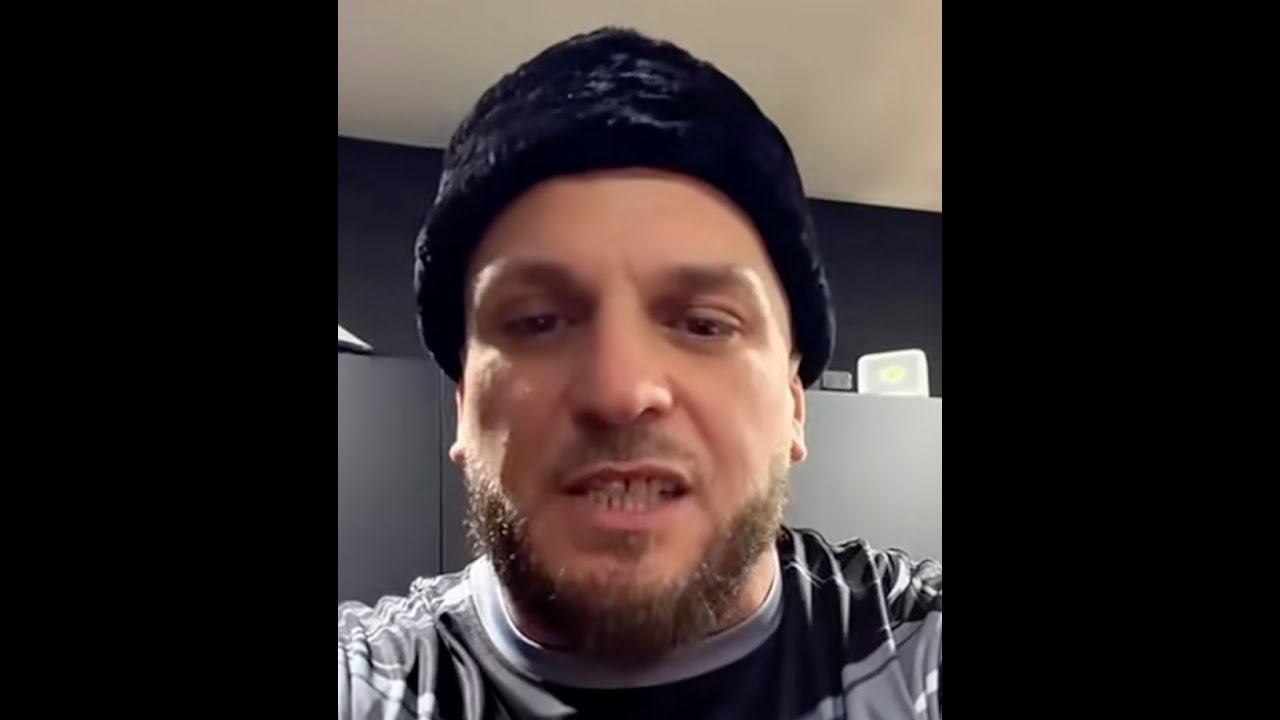 BASSEM LIVE TIKTOK PARLE DE L’IA ET DE LA CAN AU MAROC