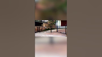 Industrial Linear Actuator opens doors#Shorts #Linear Actuator #Technology #Inventions #Machinery