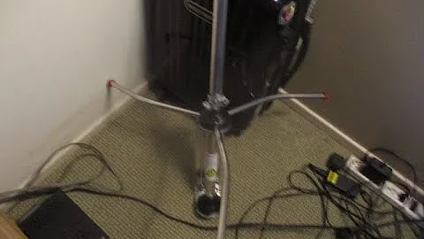 Venom 5/8 wave Silver Rod  CB antenna arrives