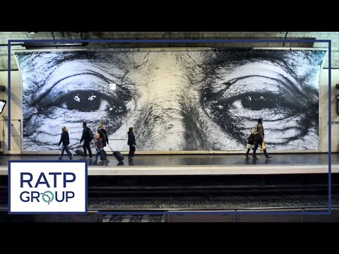 Les photographies de l'artiste JR exposées dans le métro | RATP