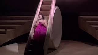 Lorde - Dominoes - Live at Masonic Temple Theater in Detroit, MI on 4-5-22