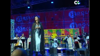 Olga Cerpa ft. Los Sabandeños - Veinte años (directo)