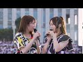 イチャイチャする星野みなみと秋元真夏