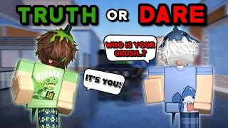 I Played TRUTH OR DARE with My CRUSH in MM2… *I REGRET IT* screenshot 3