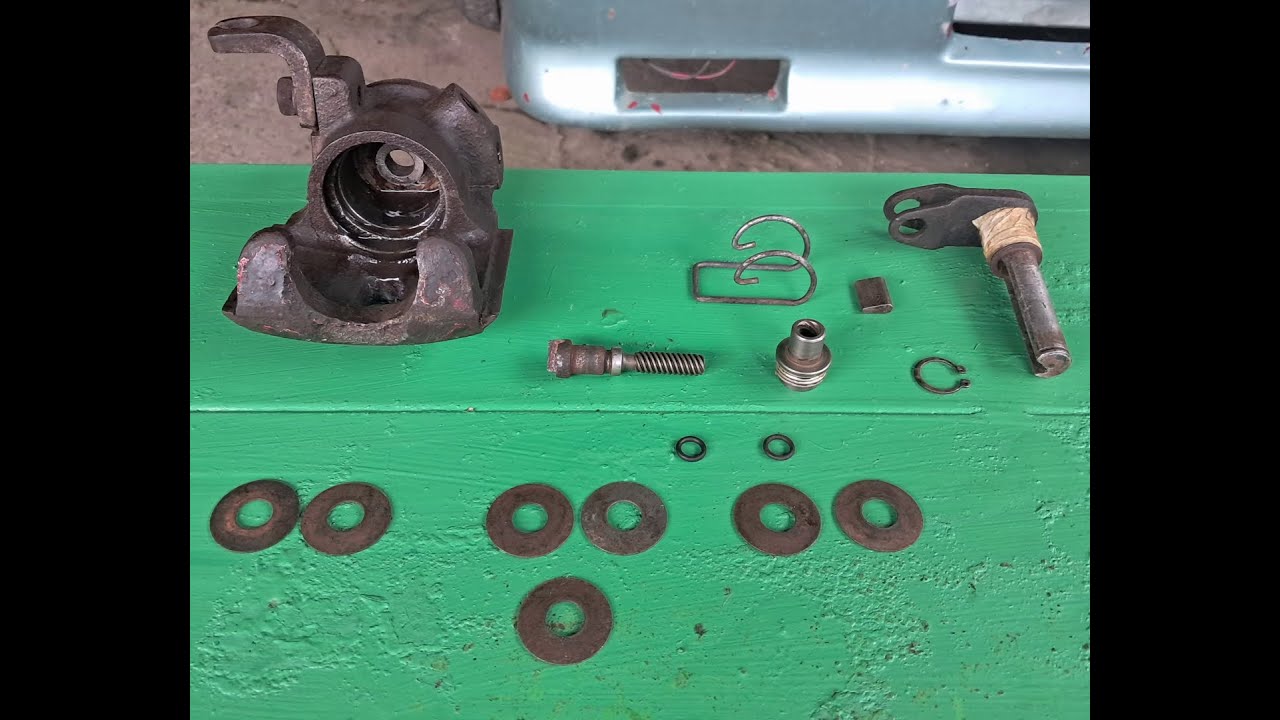 Assembly of my A174 Lancer Rear Brake Calipers with 7 pieces spring washers using an SST (三菱ランサーEX )