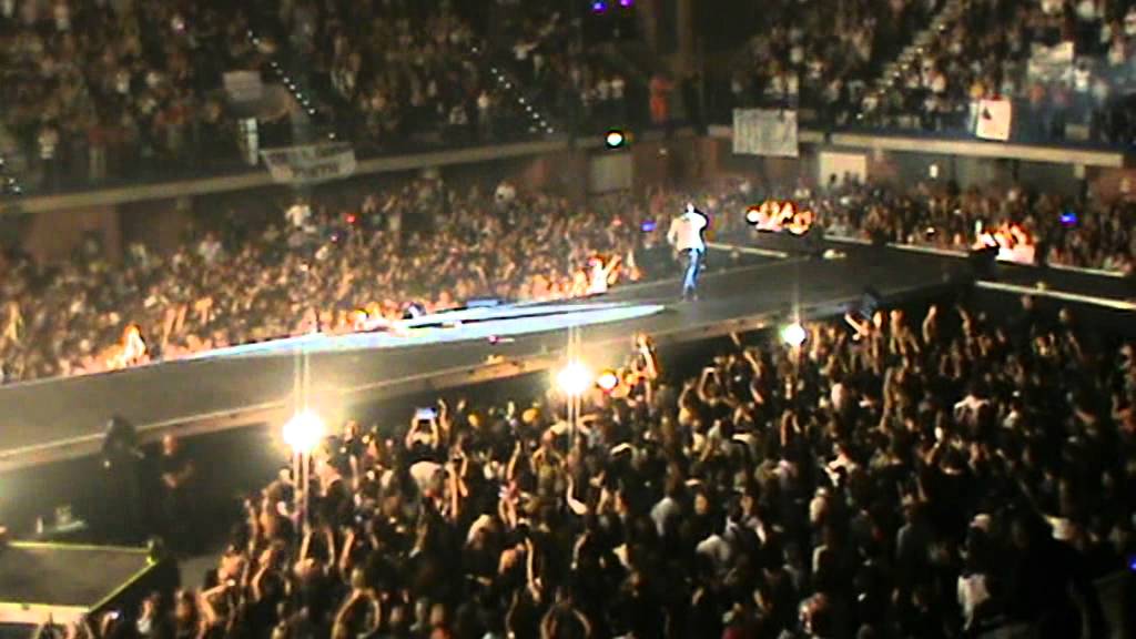 4 BIAGIO ANTONACCI MANTOVA 18 MAGGIO 2012 - YouTube