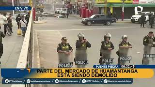 Parte del Mercado de Huamantanga está siendo demolido en Puente Piedra