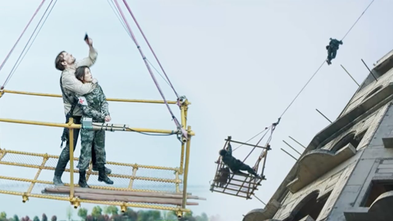 【Best Bits】生死营救！特种兵和灰姑娘配合默契，关键时刻拿下劫匪！