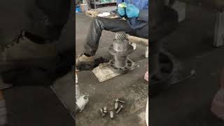 Side entry mixers assembly box process