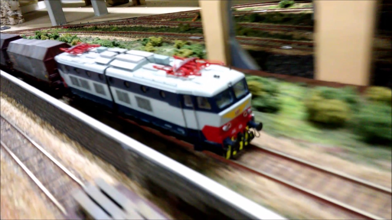 Treno merci FS trasporto coils Shimmns anni '90