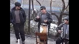 Si eu si nasu cu.....