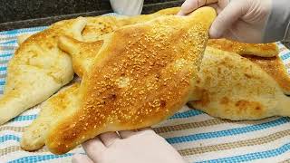 الصمون العراقي الحجري وبأسهل طريقة Iraqi bread in the easiest way