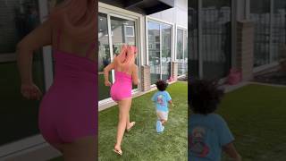 Mom loses Race against Fastest BABY in the WORLD 🤯🏃#shorts #fyp