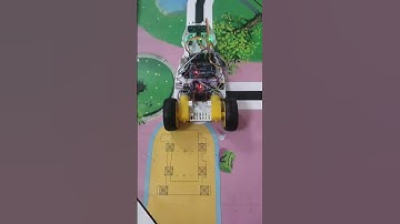 arduino uno çizgi izleyen araba #araba #funny #arduino #izle #shorts #shortsvideo #youtube