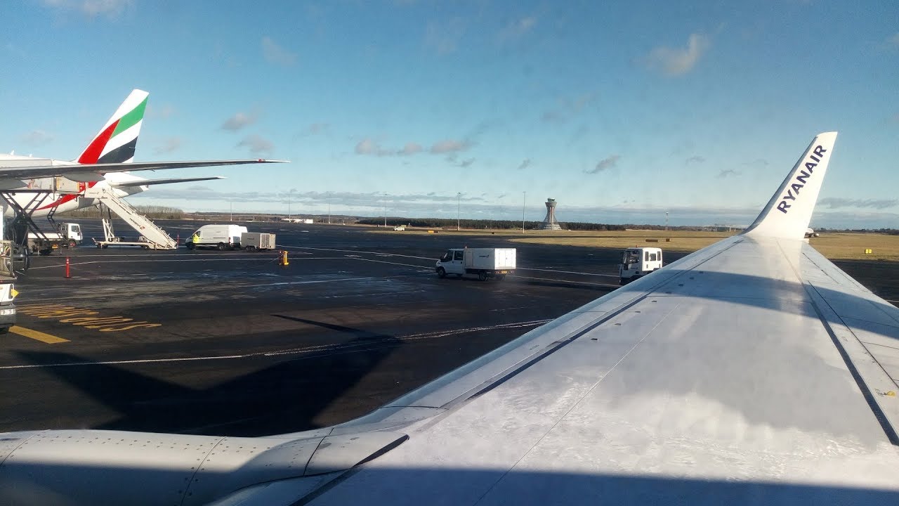 FLIGHT REPORT | Ryanair Economy | Newcastle to Malaga | Boeing 737-800 | 2019