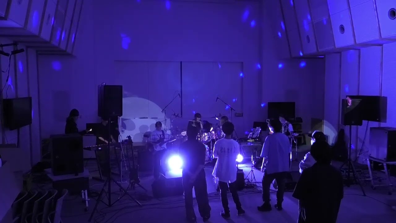 Official髭男dism - YouTube