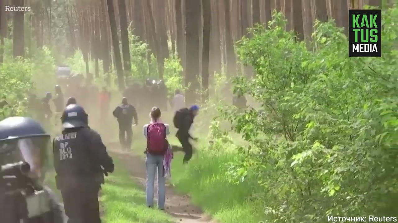 Экоактивисты штурмуют завод Tesla в Берлине