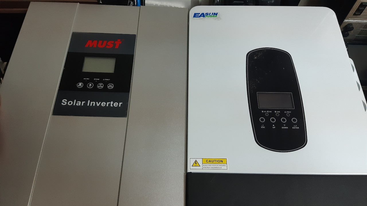 EASUN ISolar-7K та MUST PV 18-5048