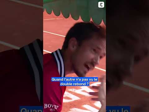 🤐Medvedev pète un câble contre l'arbitre #shorts #tennis