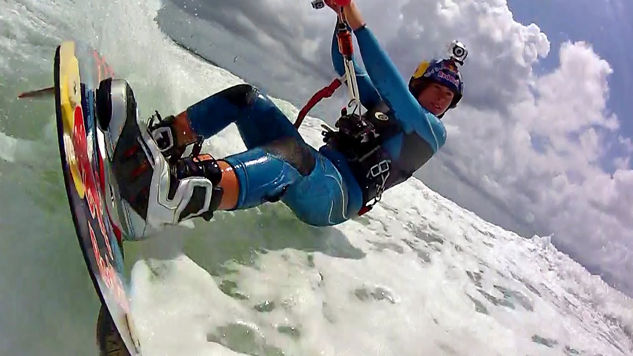 Gisela Pulido Kiteboarding with Nilox F60 (Watch it in FullHD