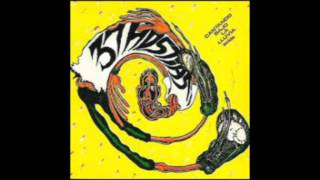 37 hostias - Bostezando la ciudad